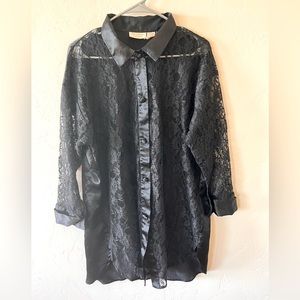 *Sold on Mercari* Victoria’s Secret lace night shirt